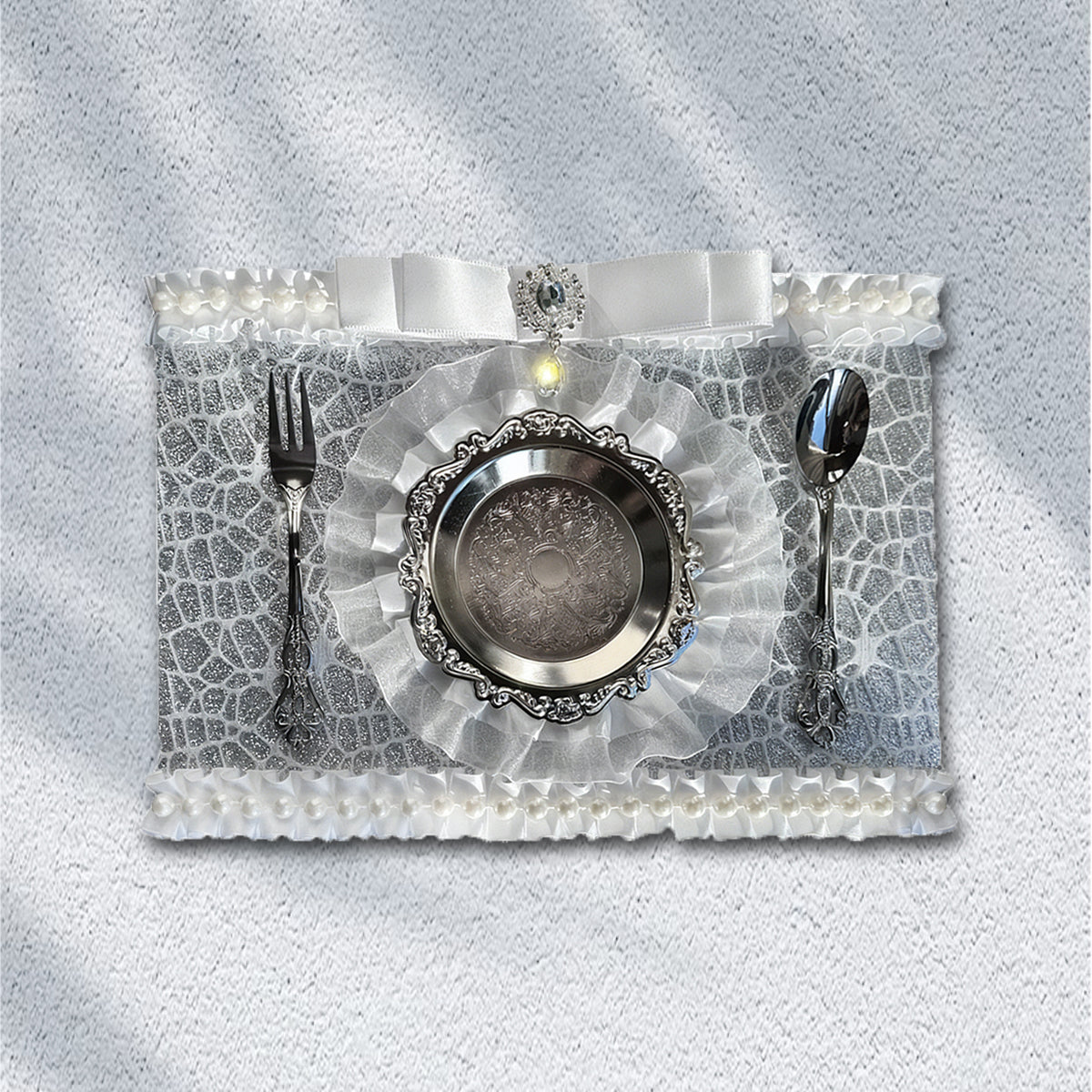 (Custom size) Mystic Castle Itabag Display Insert -Holds one Badge perfectly-Finished Ita Board Original Handmade