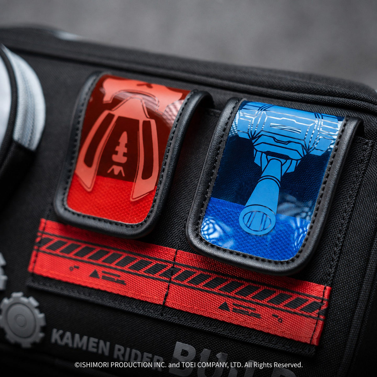 Officially Licensed Kamen Rider Build Chest Bag by Moeyu