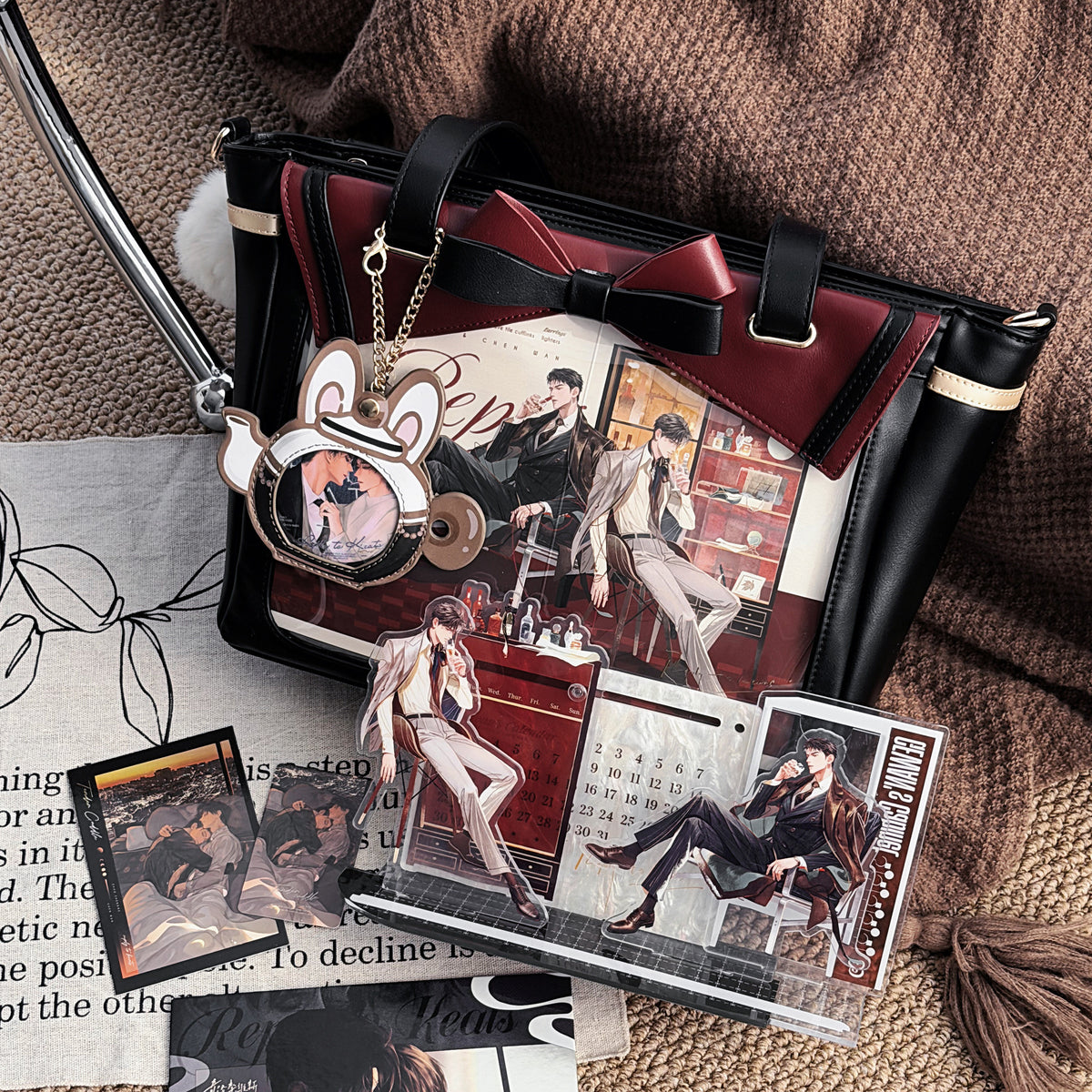 Morning Glory Rabbit Black Tea Crossbody Ita Bag