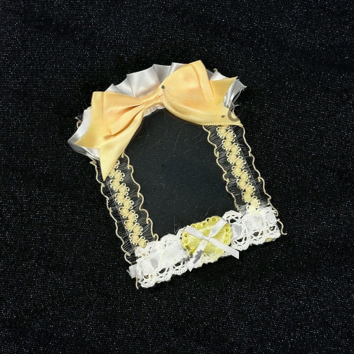 Handmade Lace Card Holder with Star Decoration