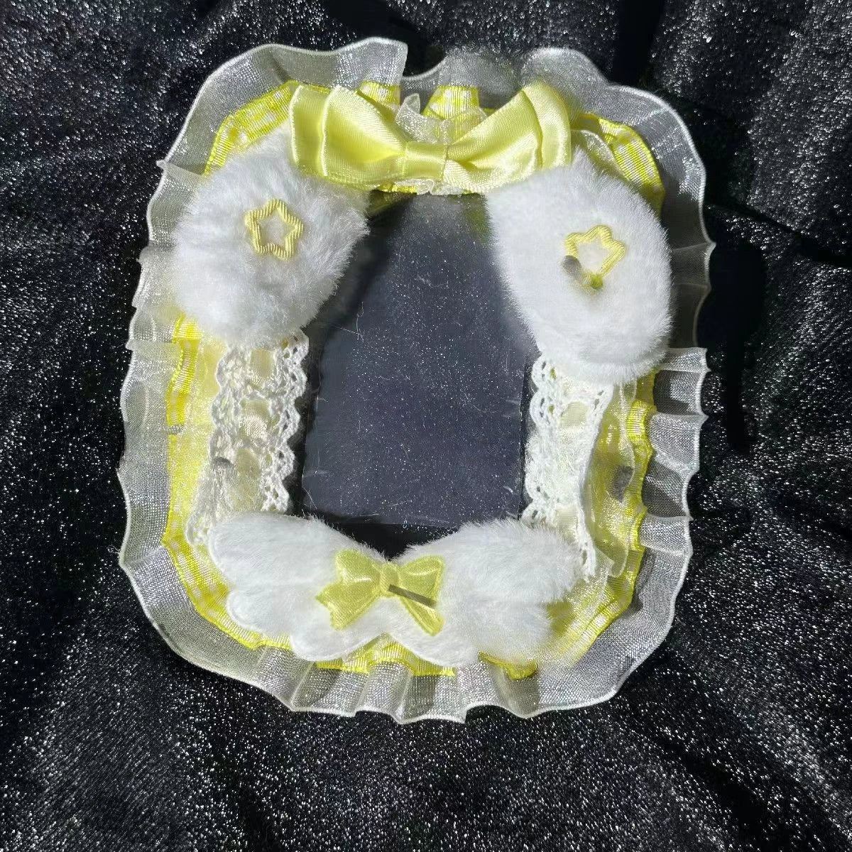 Original Lace Fabric Card Holder